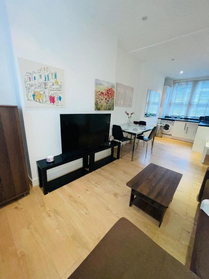 Amazing 2 Bedroom Apartment London Luaran gambar