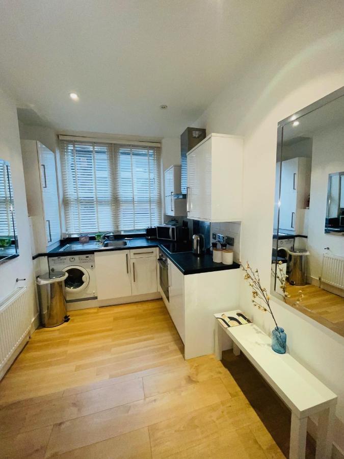 Amazing 2 Bedroom Apartment London Luaran gambar